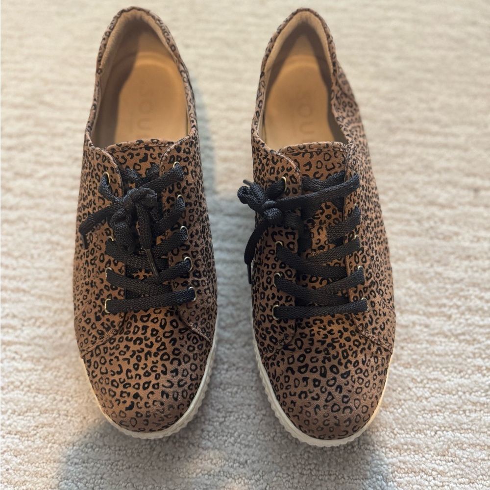 SOUL Naturalizer Leopard Print Sneakers with Black Laces